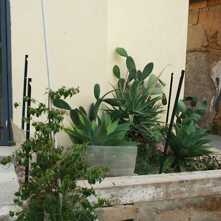 Casa Lerux Hotel Agrigento Exterior foto