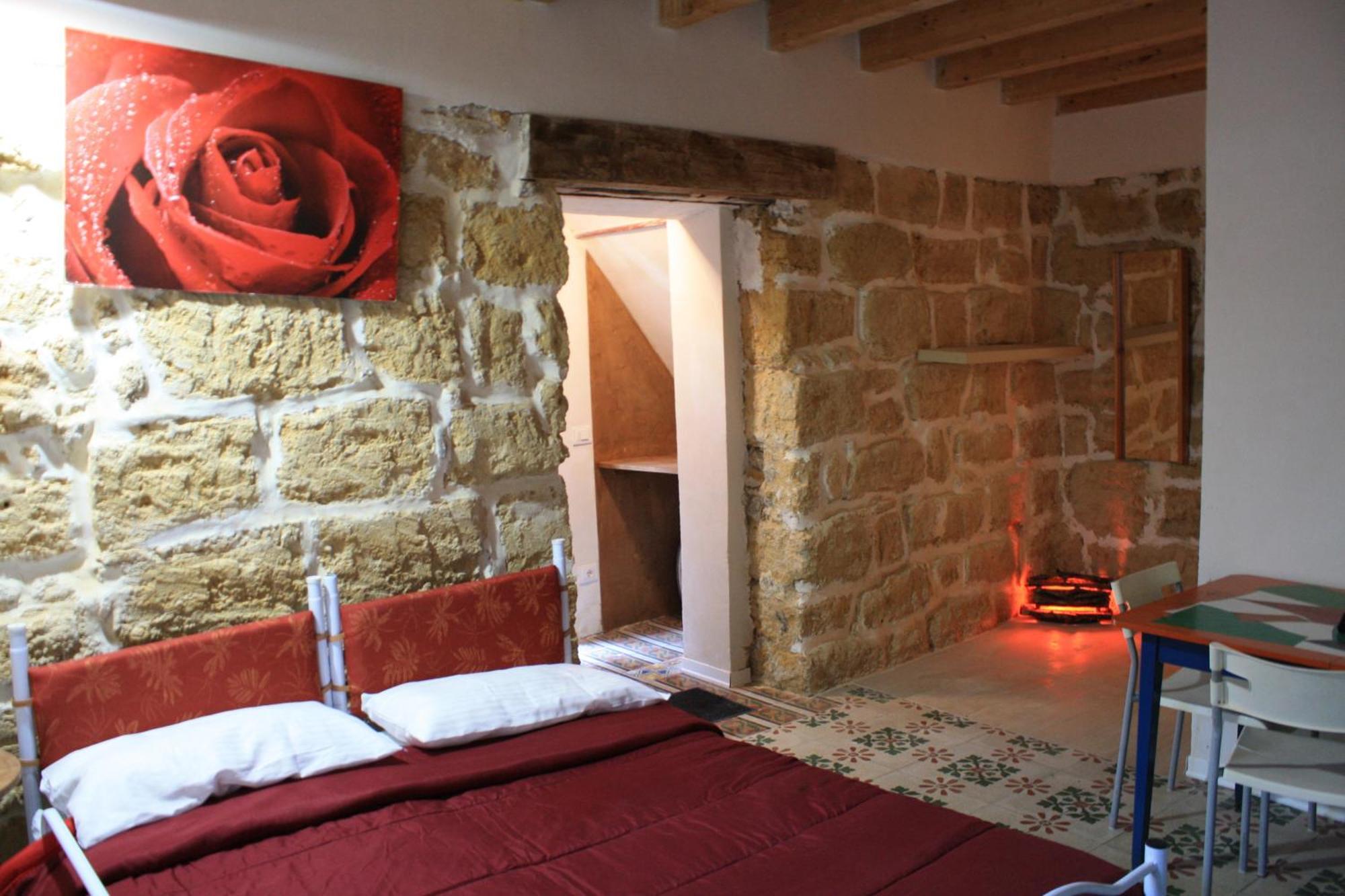 Casa Lerux Hotel Agrigento Exterior foto